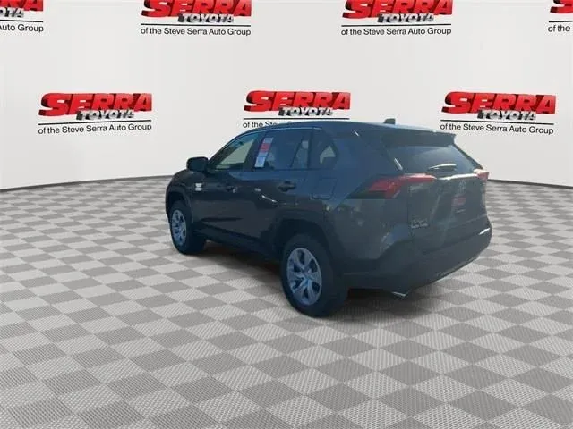 2025 Toyota RAV4 LE thumbnail 8