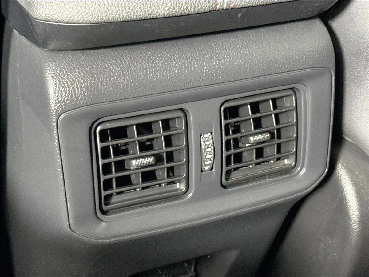 2025 Toyota RAV4 Plug-In Hybrid XSE thumbnail 46