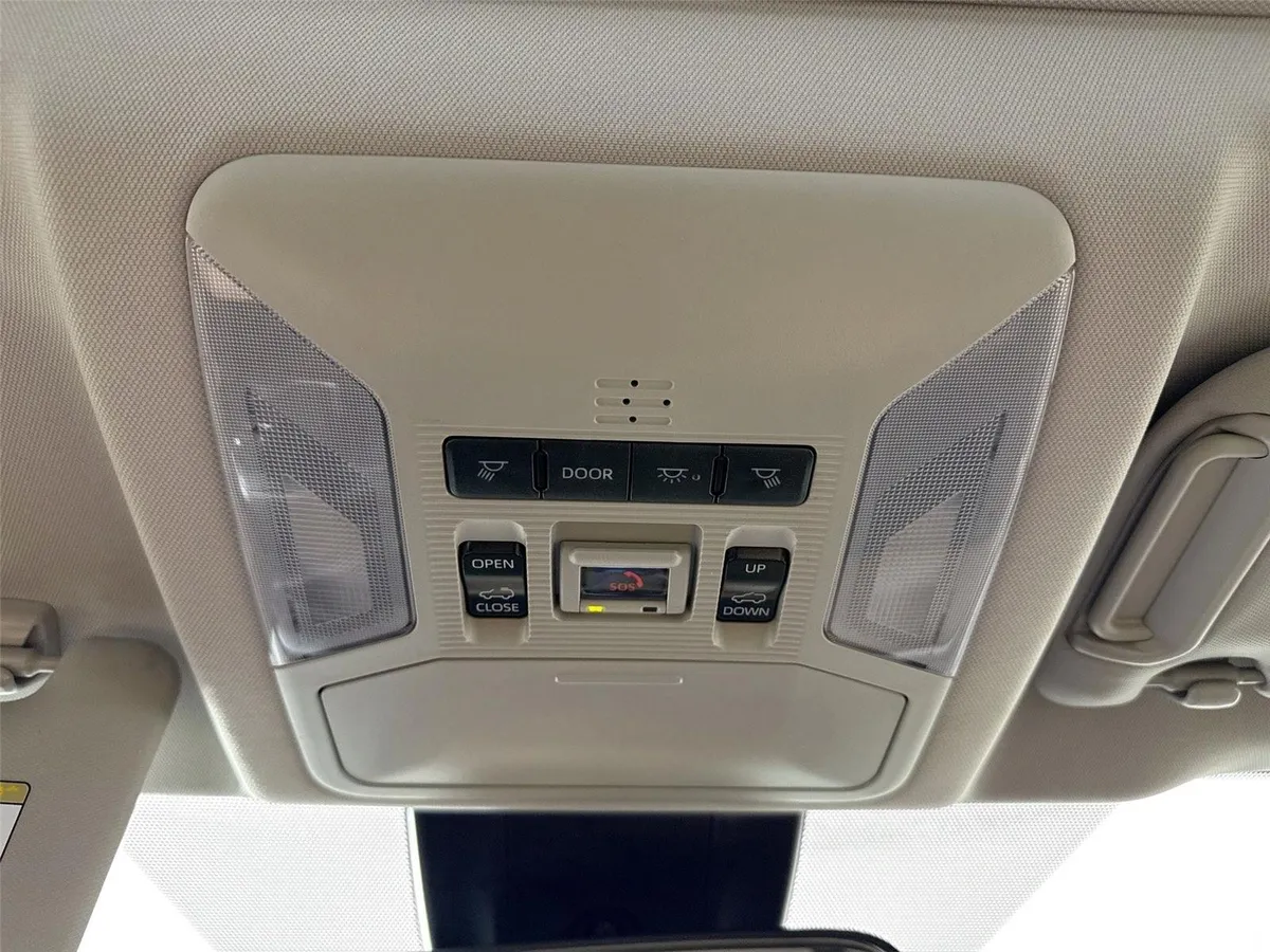 2025 Toyota RAV4 XLE Premium thumbnail 21