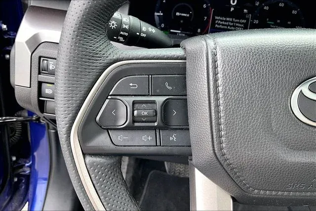2025 Toyota Tacoma Hybrid TRD Off Road thumbnail 10