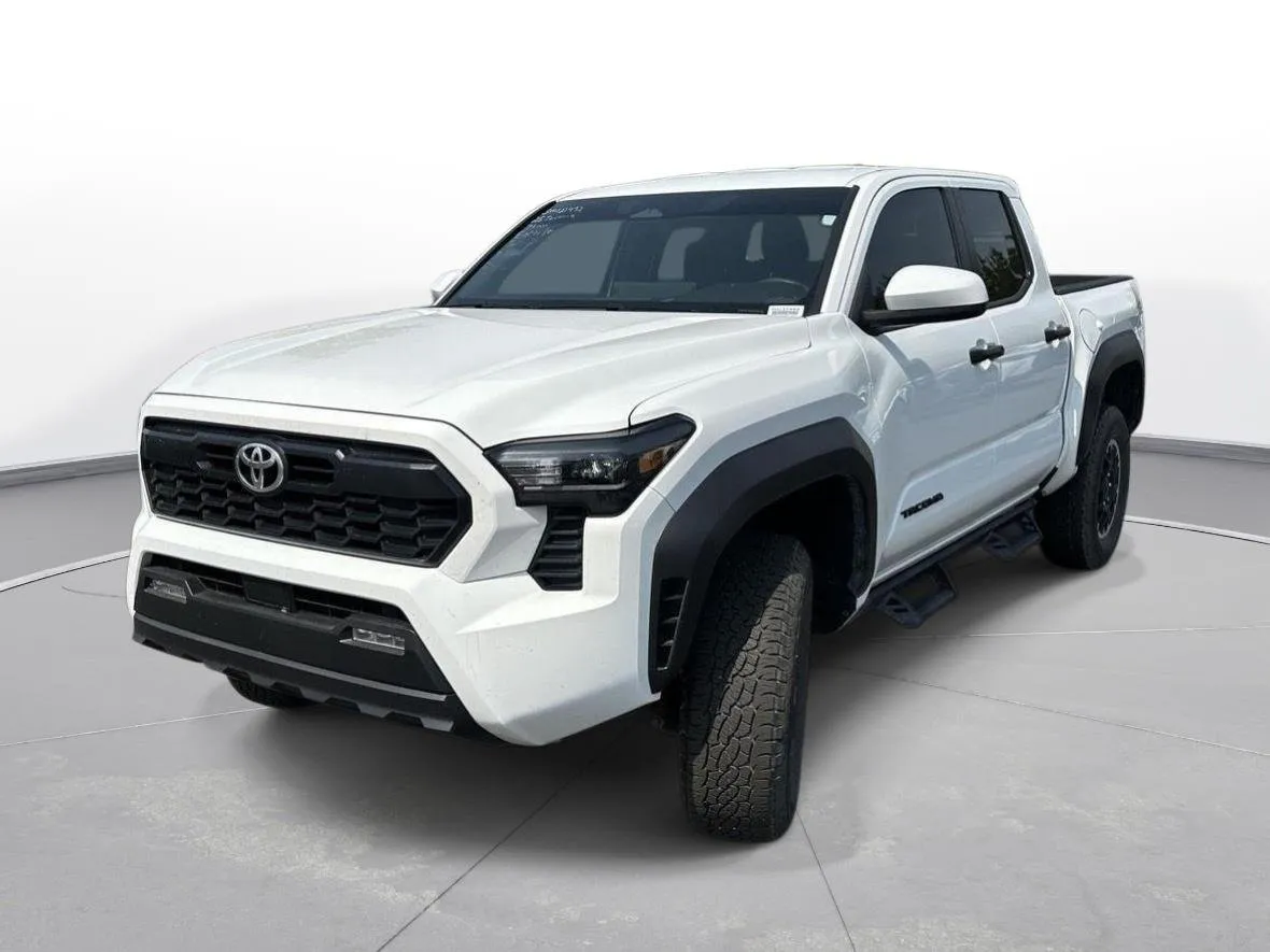 2025 Toyota Tacoma TRD Off Road thumbnail 2