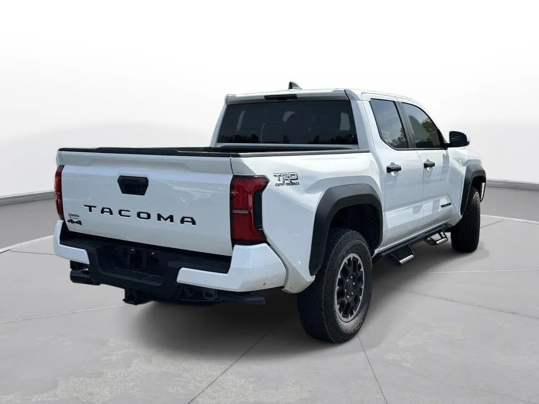2025 Toyota Tacoma TRD Off Road thumbnail 6