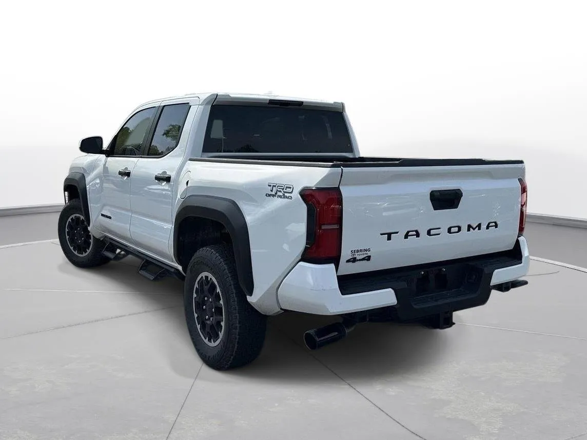 2025 Toyota Tacoma TRD Off Road thumbnail 8