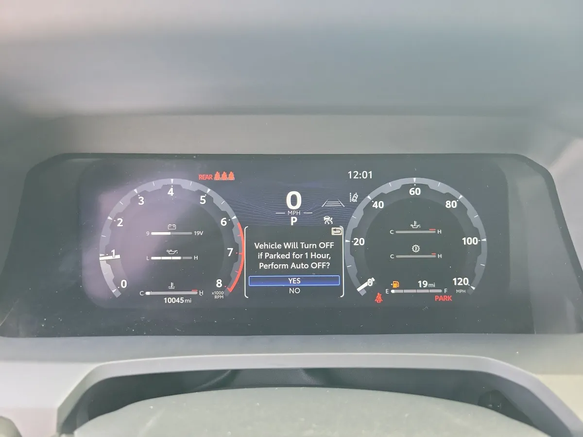 2025 Toyota Tacoma TRD Sport thumbnail 16
