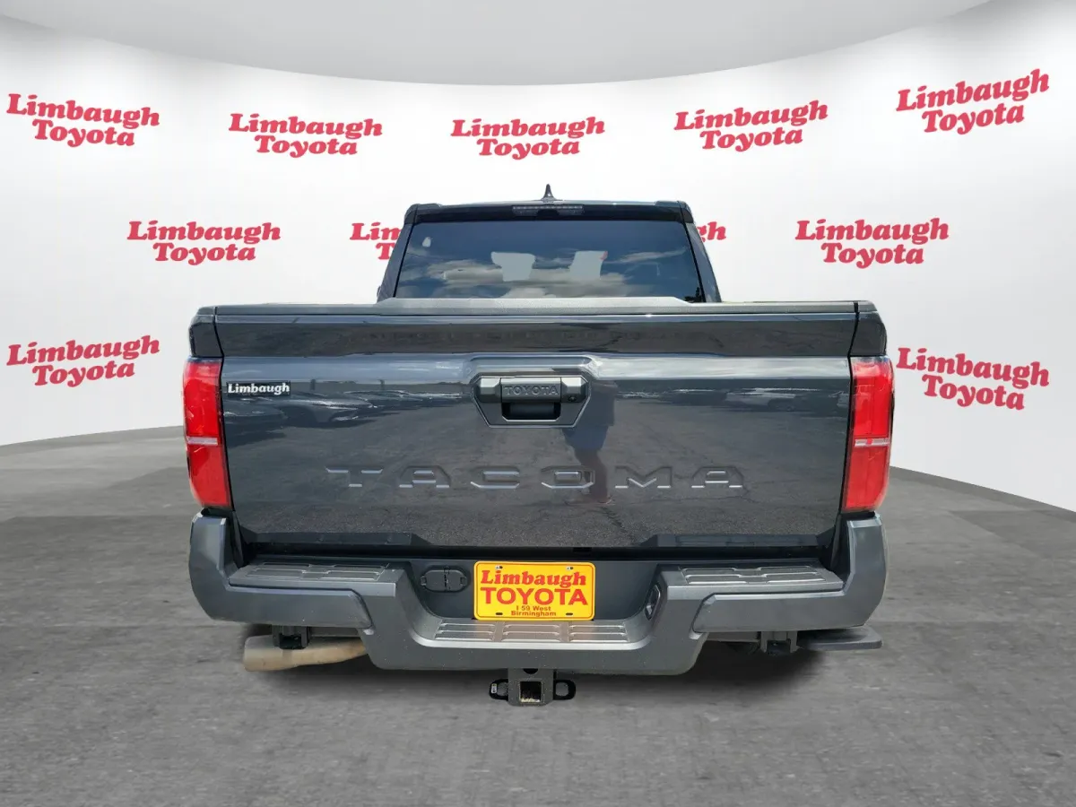 2025 Toyota Tacoma TRD Sport thumbnail 22