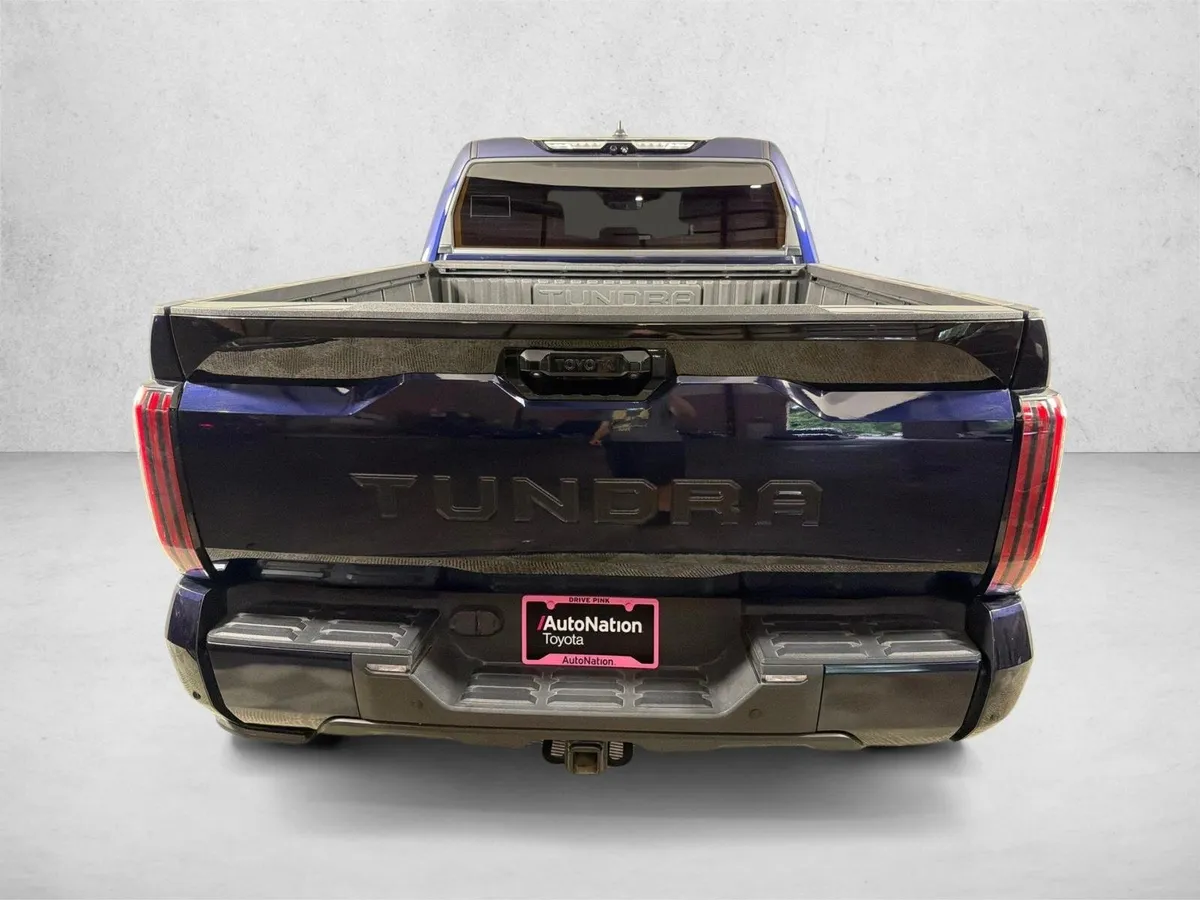 2025 Toyota Tundra 2WD Platinum thumbnail 5