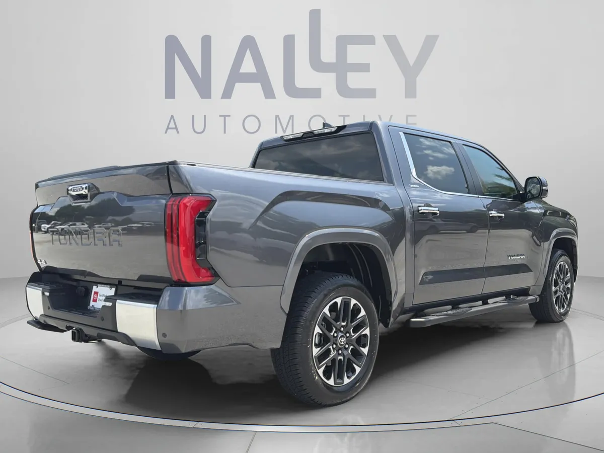 2025 Toyota Tundra Limited thumbnail 5