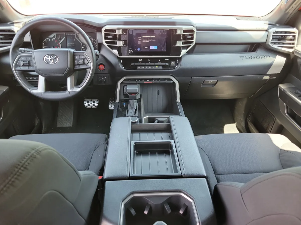 2025 Toyota Tundra SR5 thumbnail 11