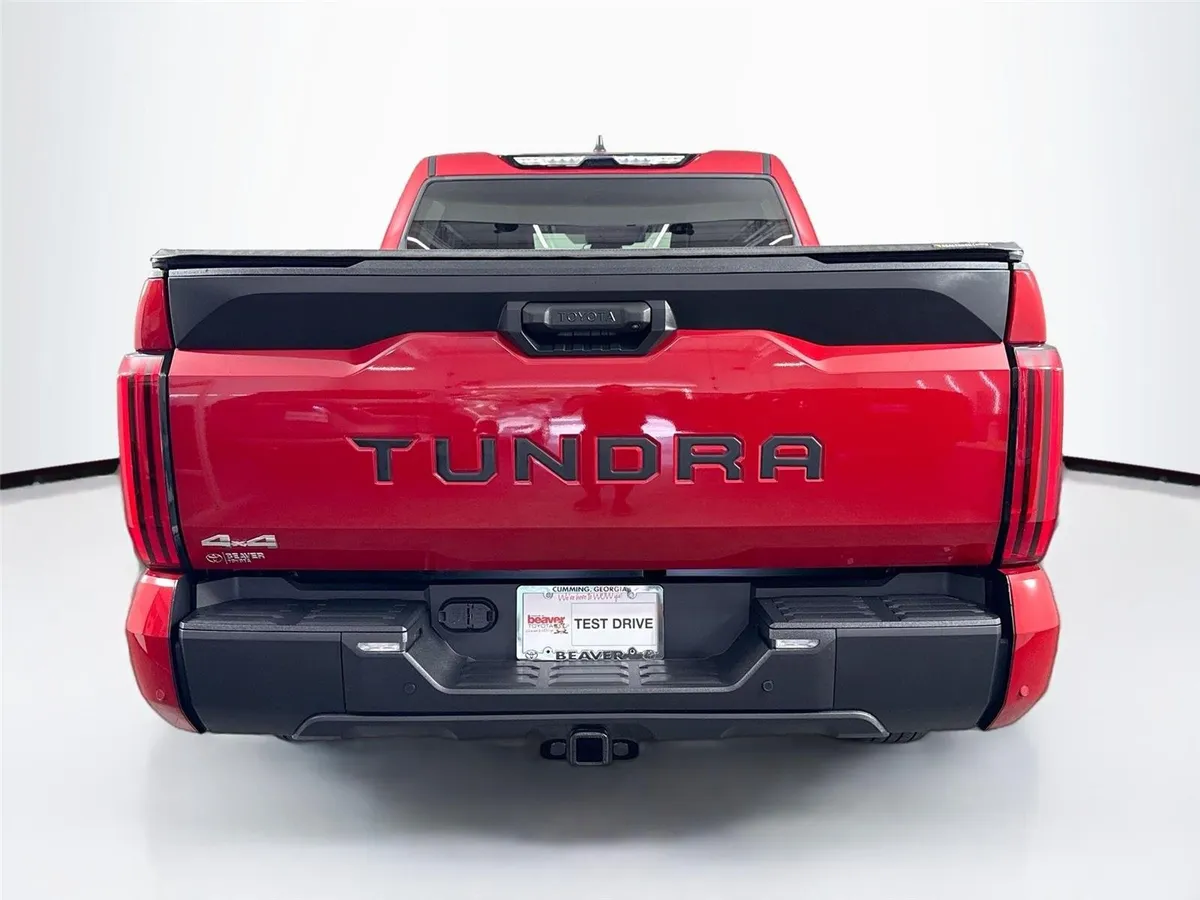 2025 Toyota Tundra SR5 thumbnail 12