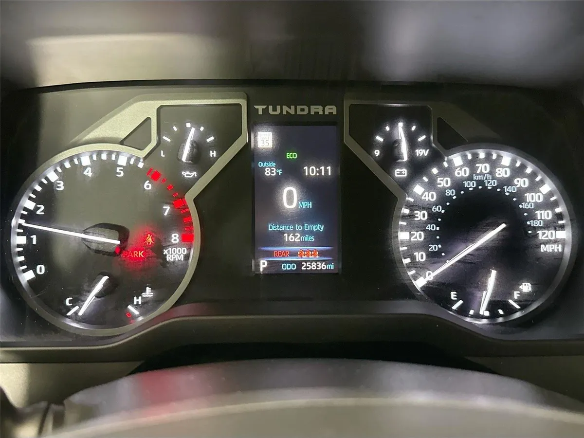 2025 Toyota Tundra SR5 thumbnail 21