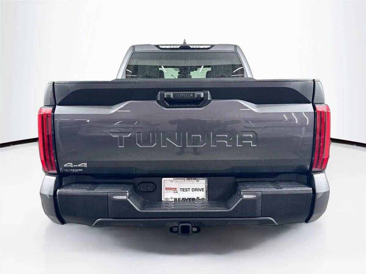 2025 Toyota Tundra SR5 thumbnail 11