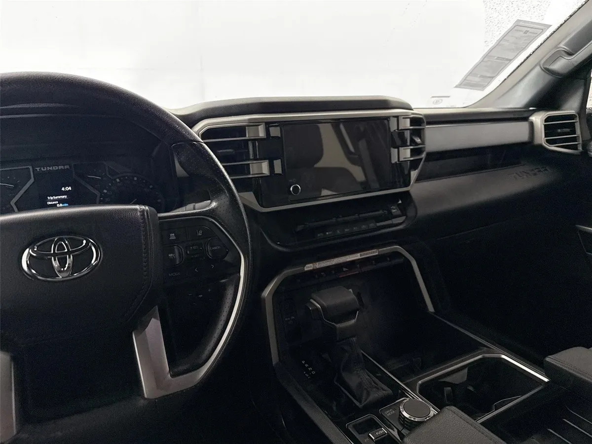 2025 Toyota Tundra SR5 thumbnail 30