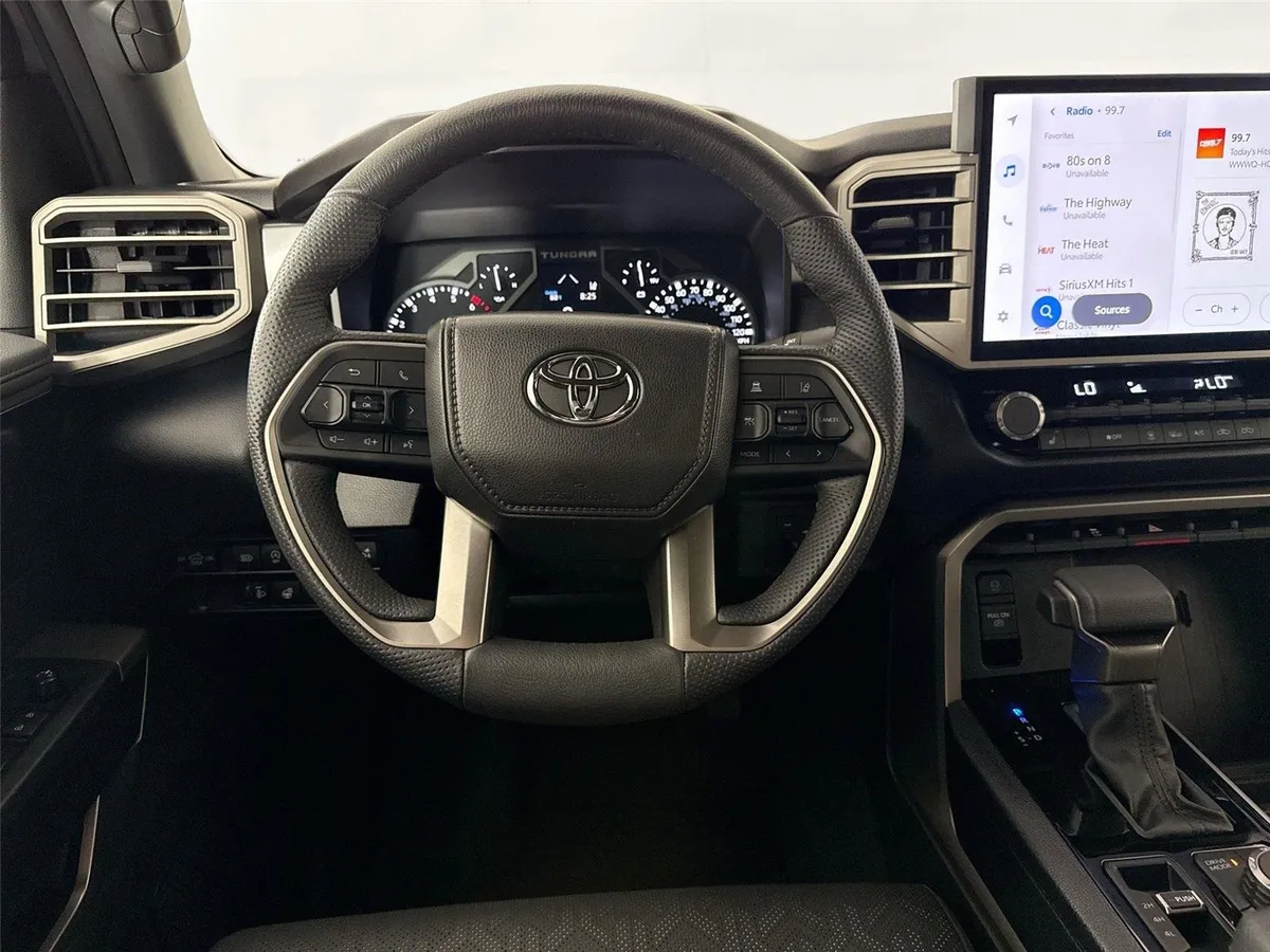 2025 Toyota Tundra SR5 thumbnail 30