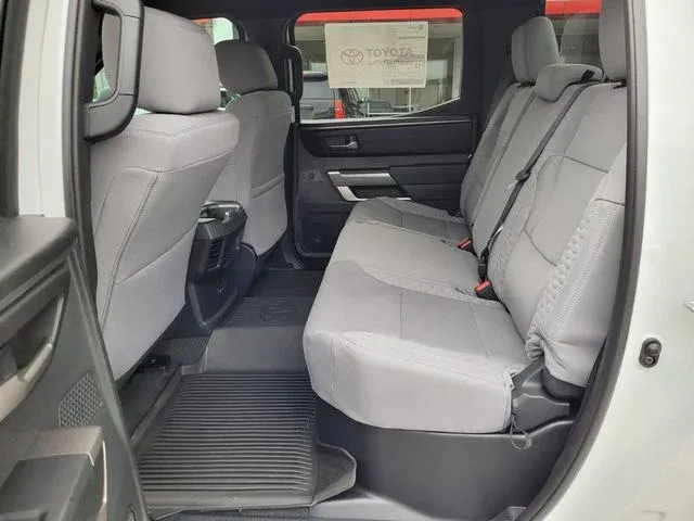2025 Toyota Tundra SR5 thumbnail 20