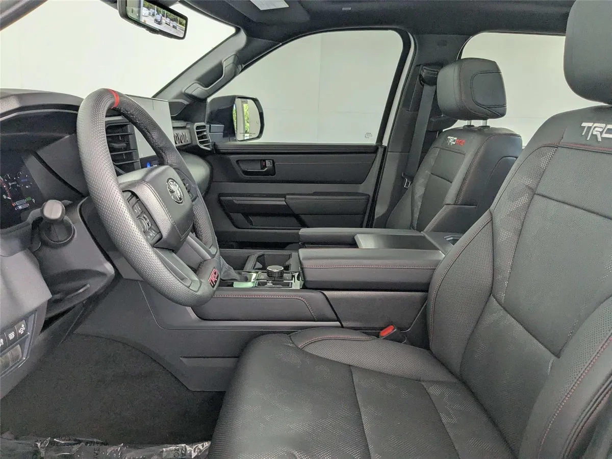 2025 Toyota Tundra TRD Pro HV thumbnail 10