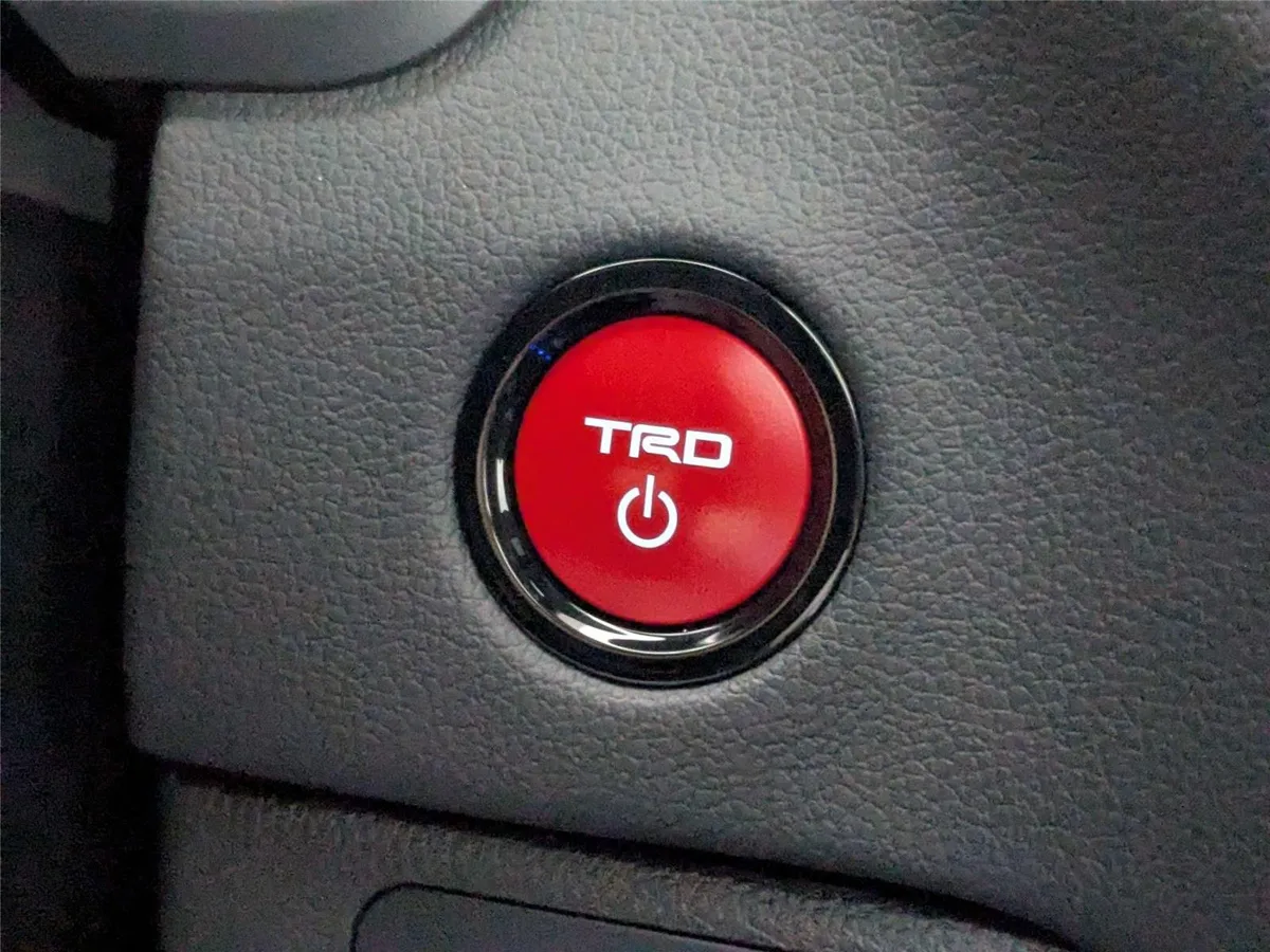 2025 Toyota Tundra TRD Pro HV thumbnail 27