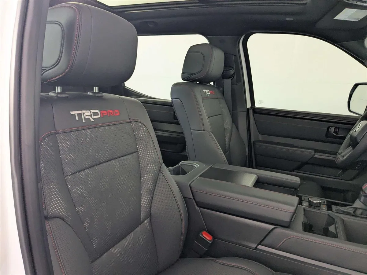 2025 Toyota Tundra TRD Pro HV thumbnail 33