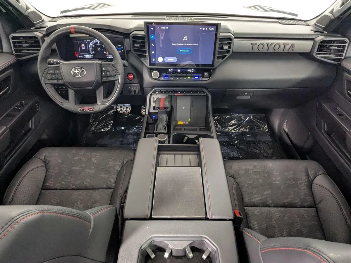2025 Toyota Tundra TRD Pro HV thumbnail 37