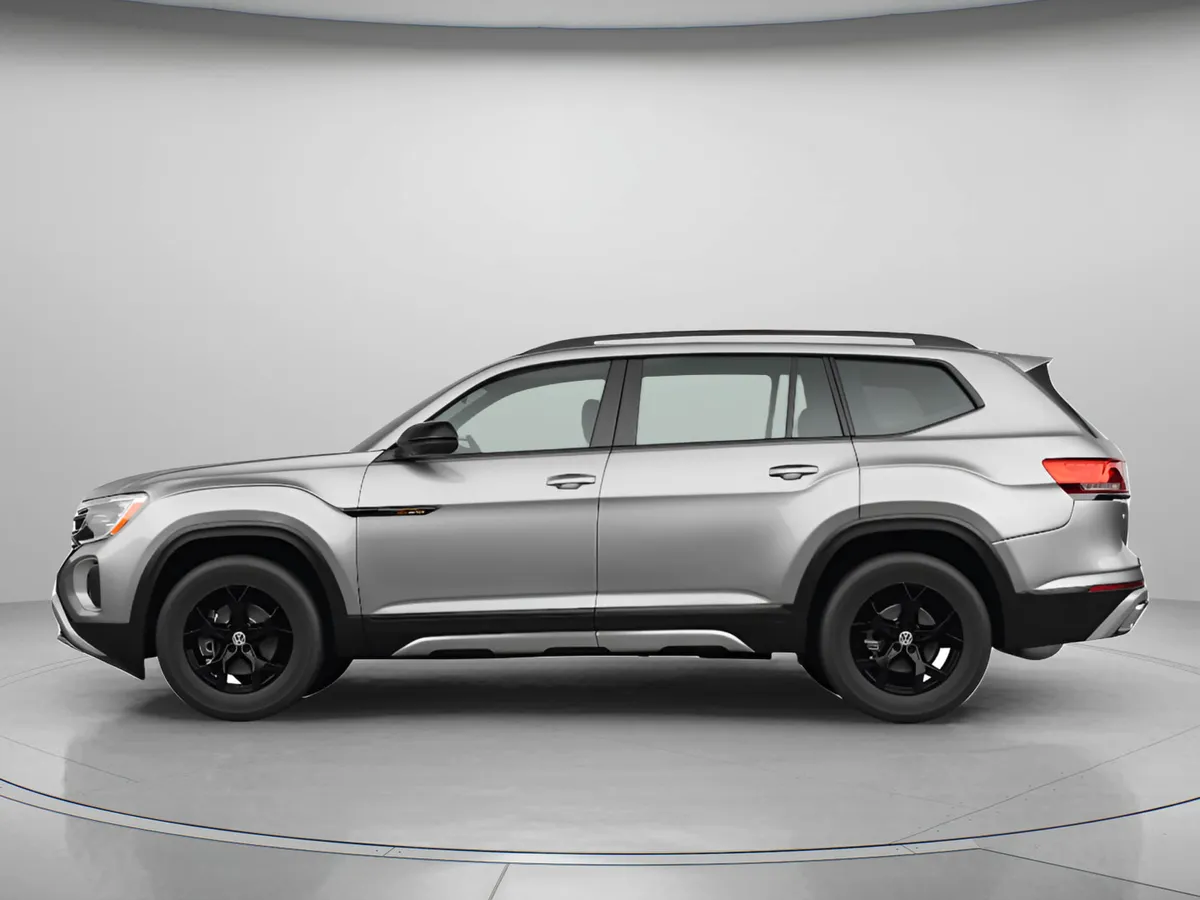 2025 Volkswagen Atlas 2.0T SE w/Technology thumbnail 2