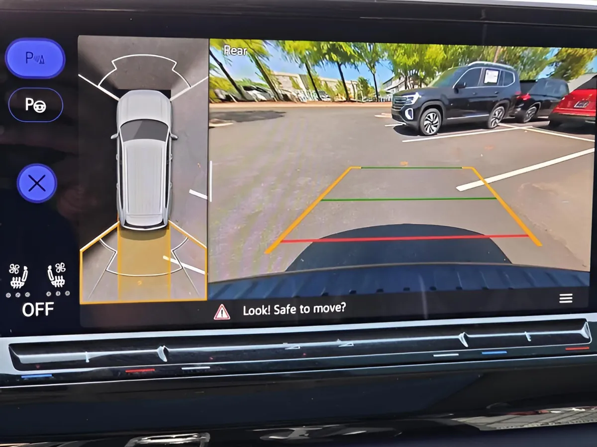 2025 Volkswagen Atlas 2.0T SEL Premium R-Line thumbnail 22