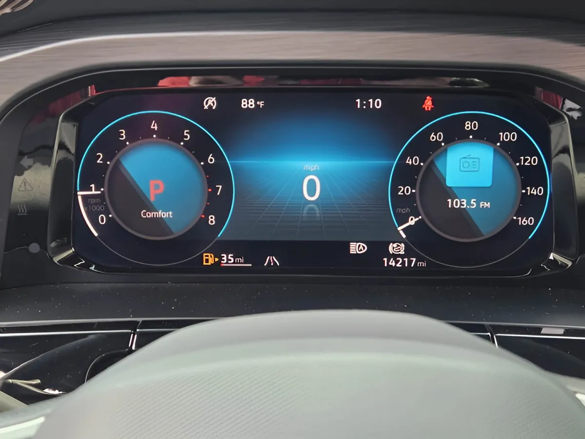 2025 Volkswagen Atlas Cross Sport 2.0T SE w/Technology thumbnail 21