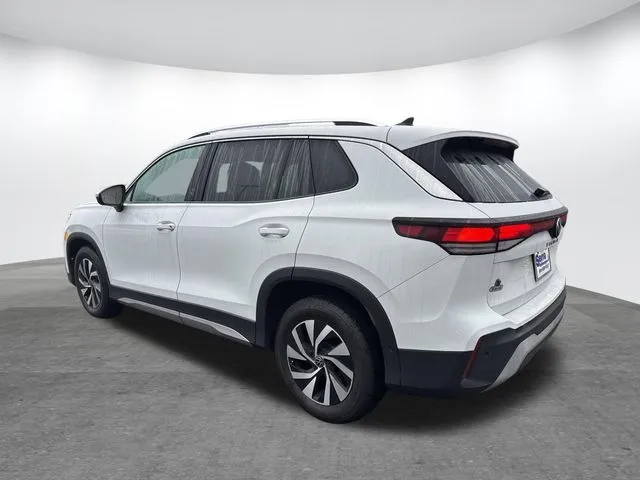 2025 Volkswagen Tiguan 2.0T S thumbnail 8