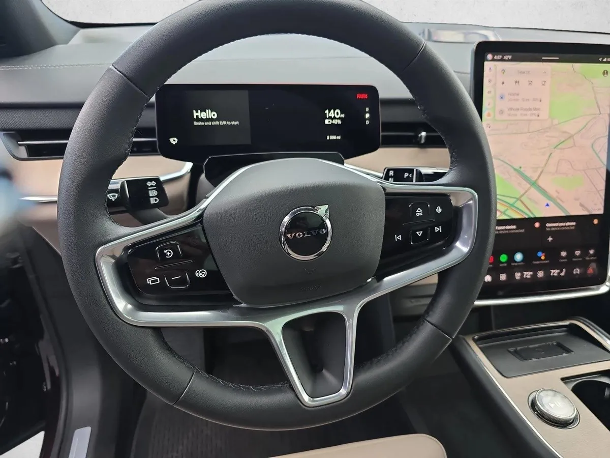 2025 Volvo EX90 Ultra thumbnail 18