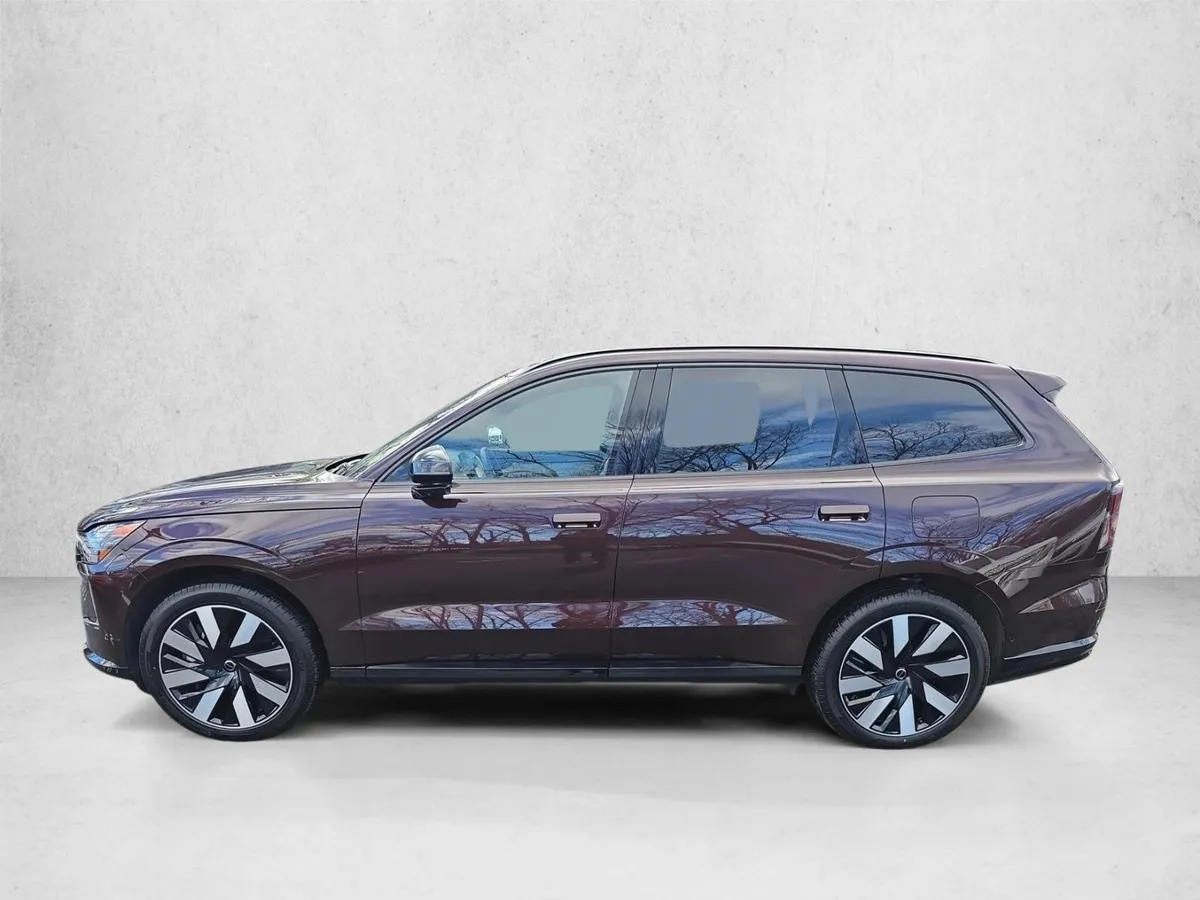 2025 Volvo EX90 Ultra thumbnail 8