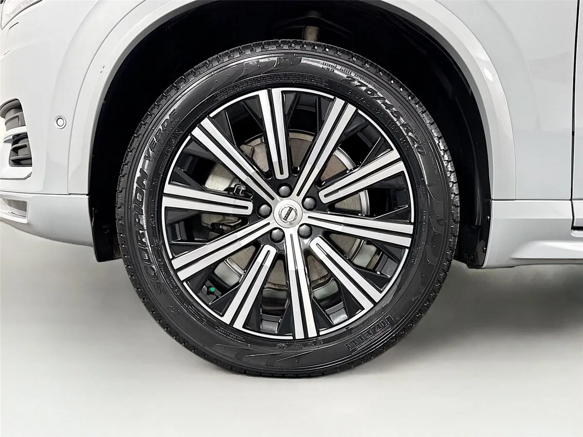 2025 Volvo XC90 Plus thumbnail 46