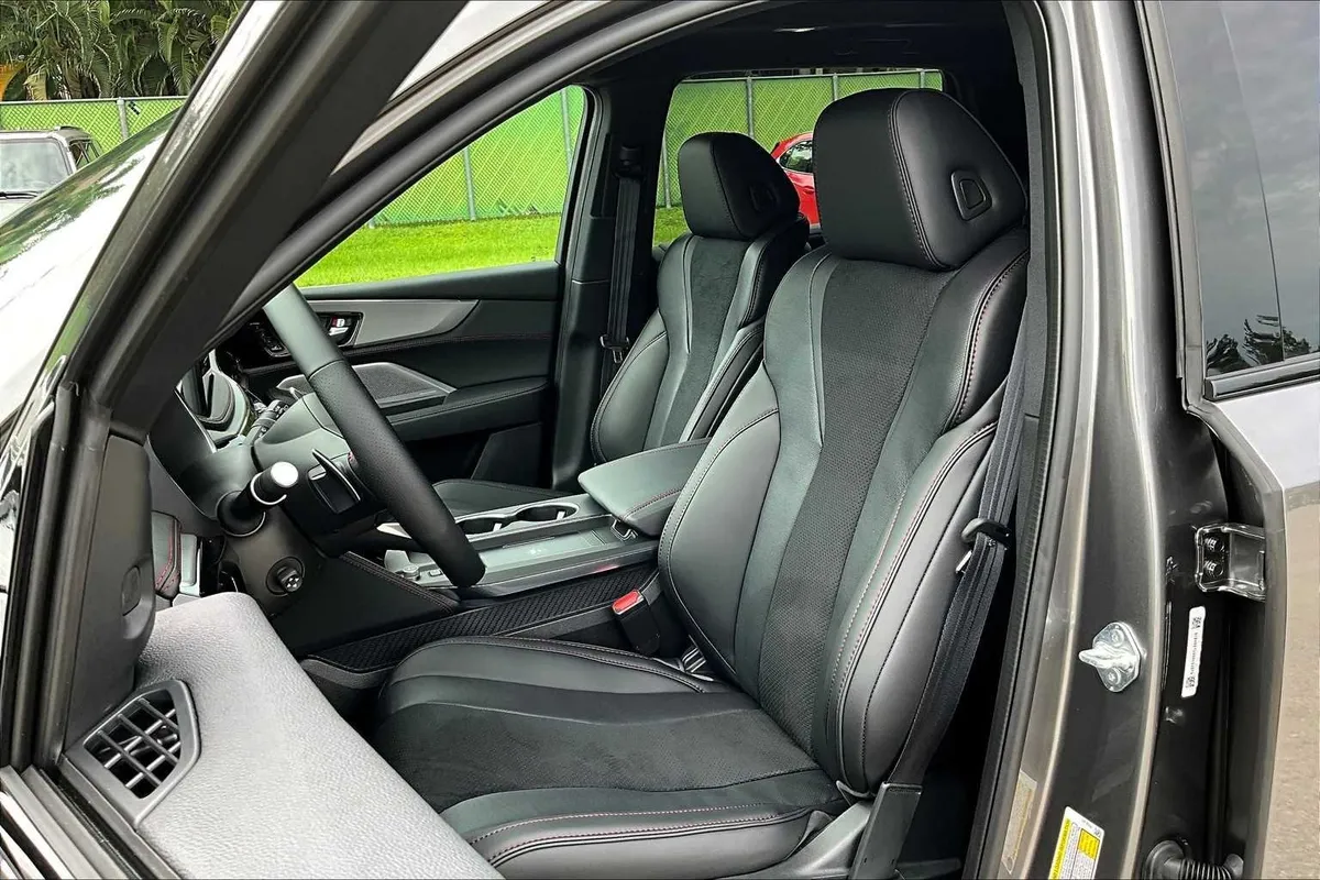 2026 Acura MDX w/A-Spec Package thumbnail 9