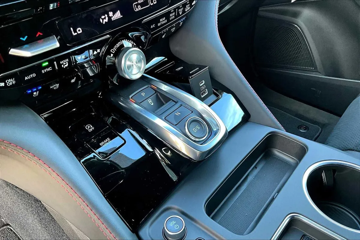 2026 Acura MDX w/A-Spec Package thumbnail 7