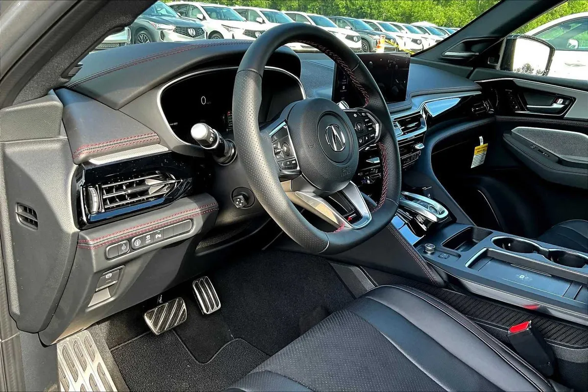 2026 Acura MDX w/A-Spec Package thumbnail 8