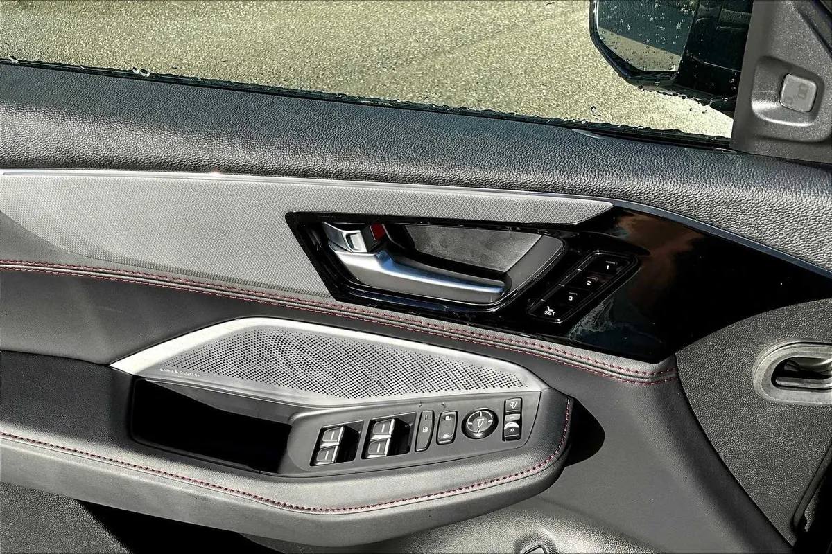 2026 Acura MDX w/A-Spec Package thumbnail 10