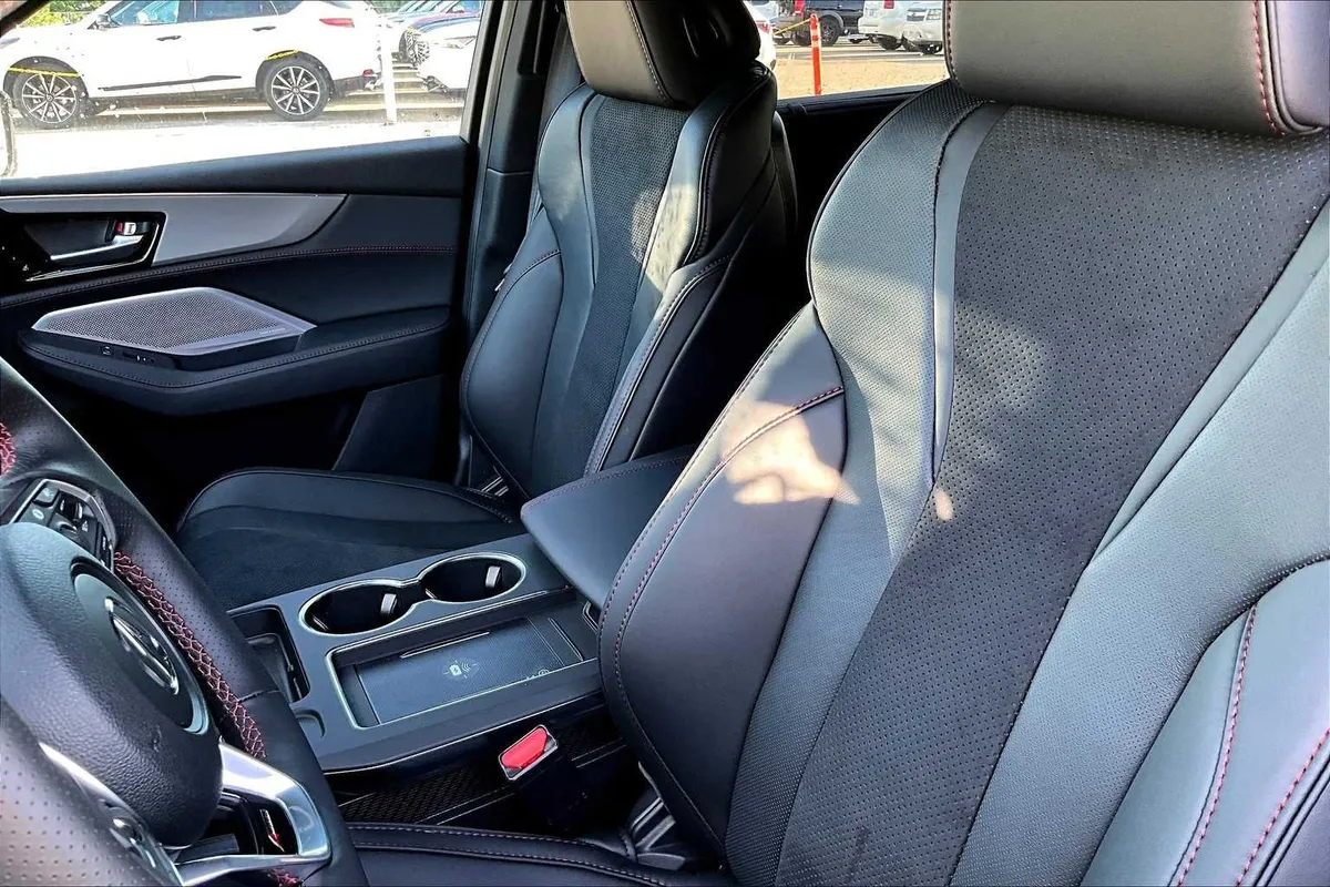 2026 Acura MDX w/A-Spec Package thumbnail 9