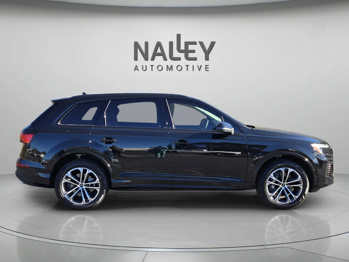 2026 Audi Q7 Premium thumbnail 8