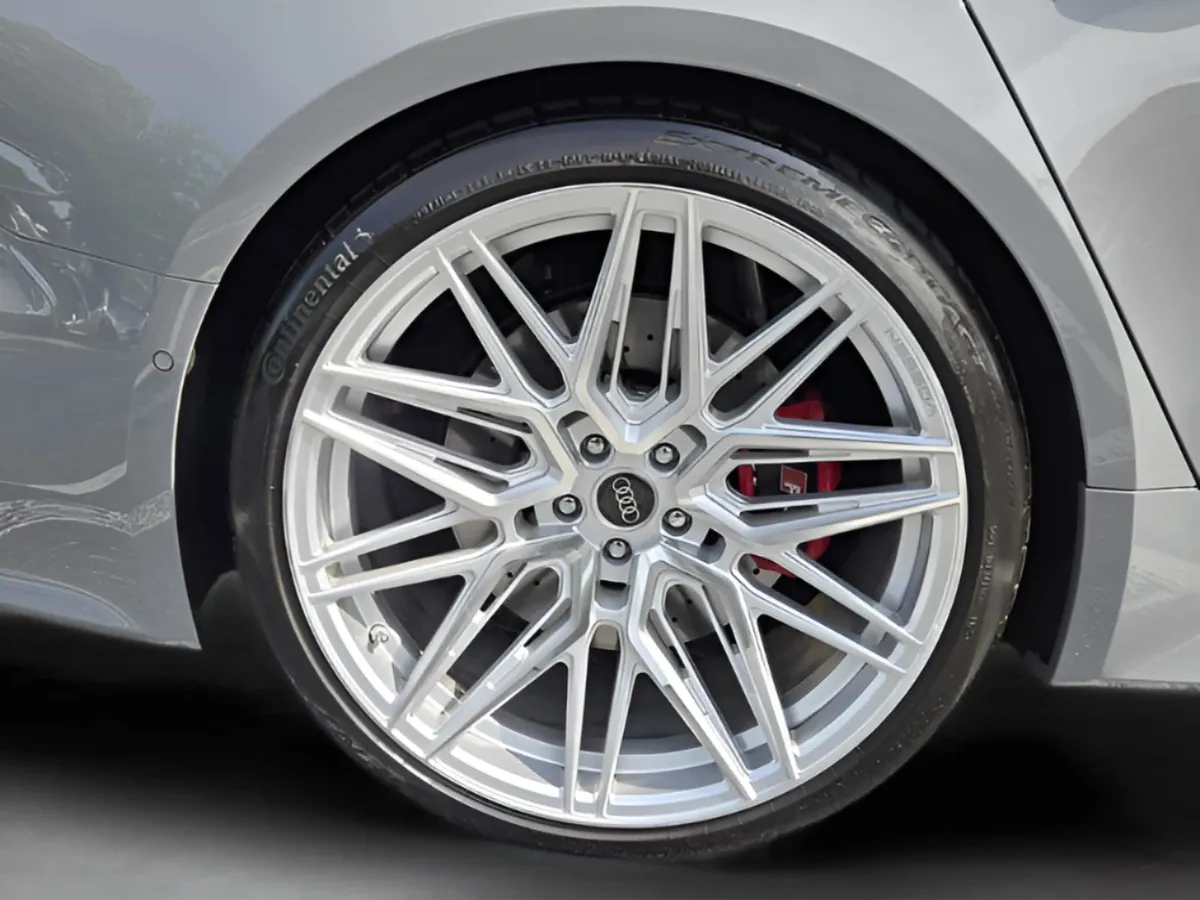 2026 Audi RS 7 4.0T performance thumbnail 16