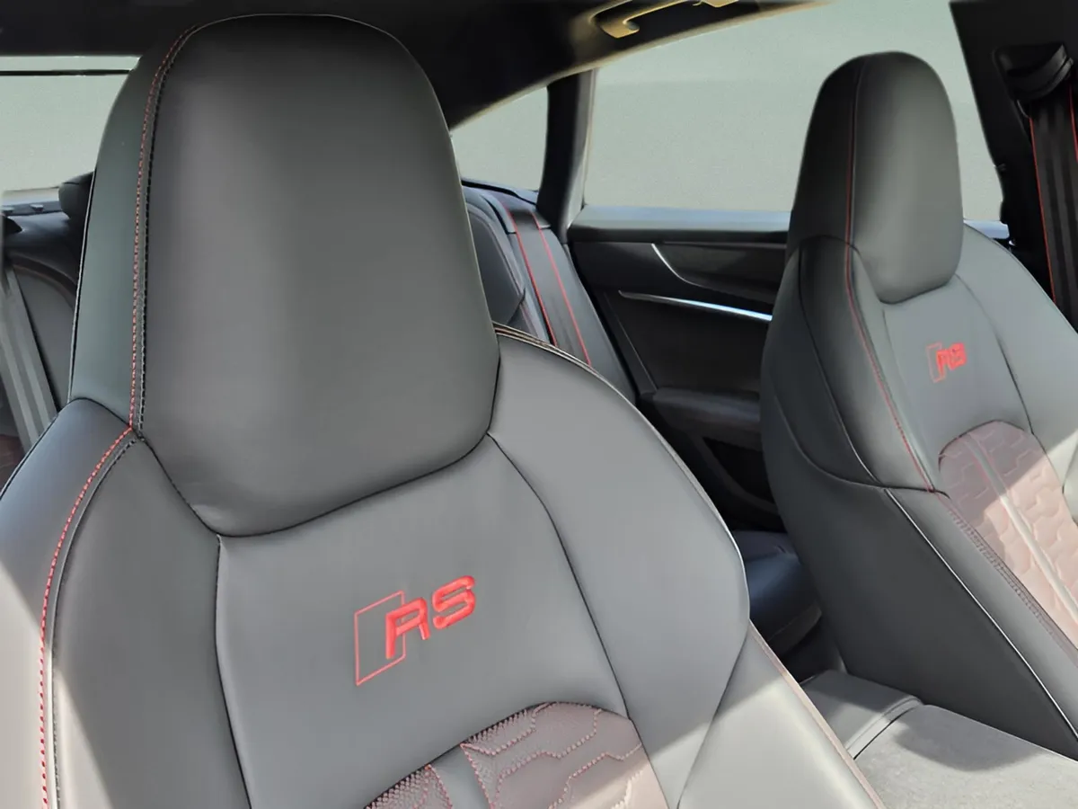 2026 Audi RS 7 4.0T performance thumbnail 28