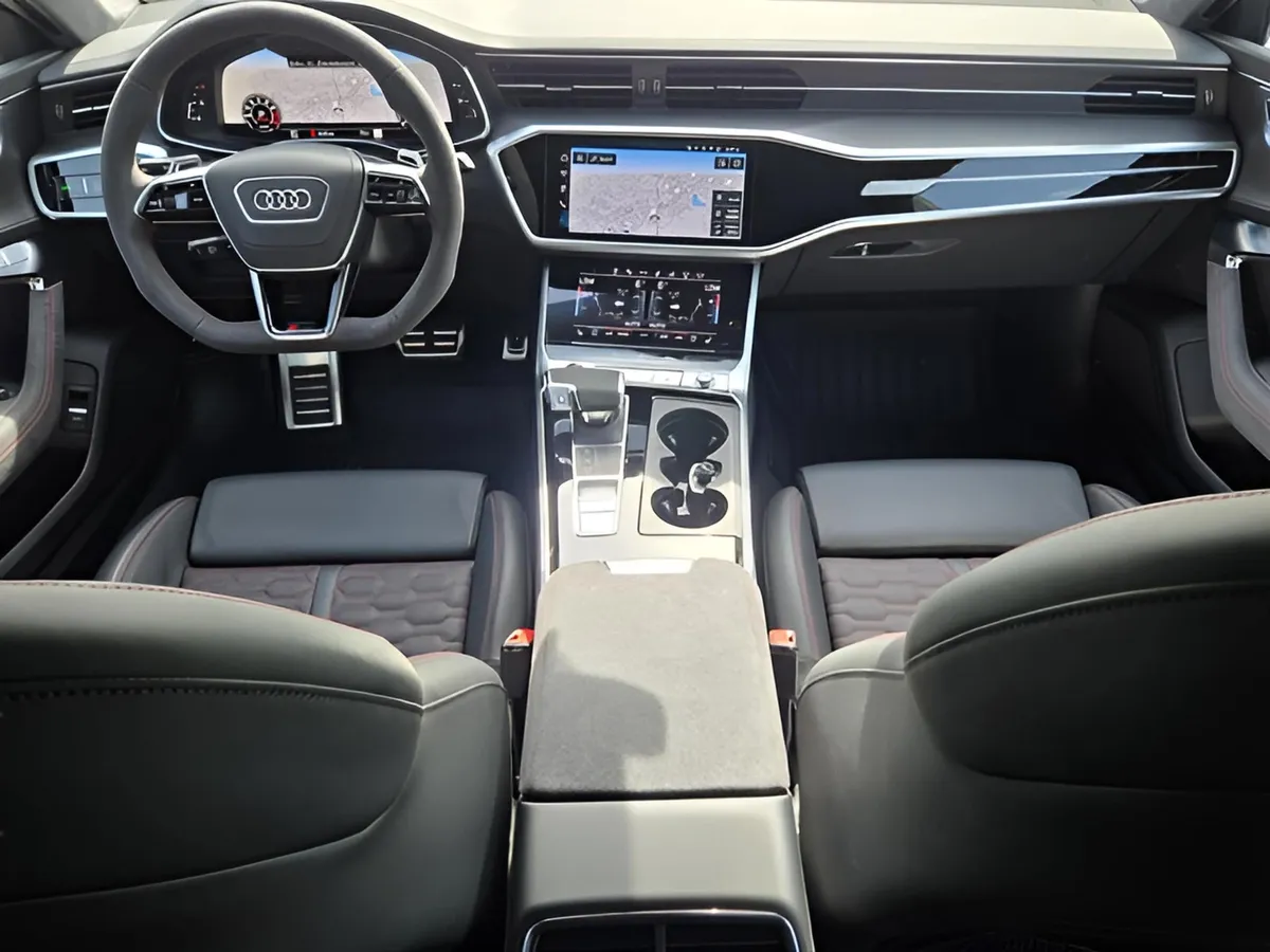 2026 Audi RS 7 4.0T performance thumbnail 4
