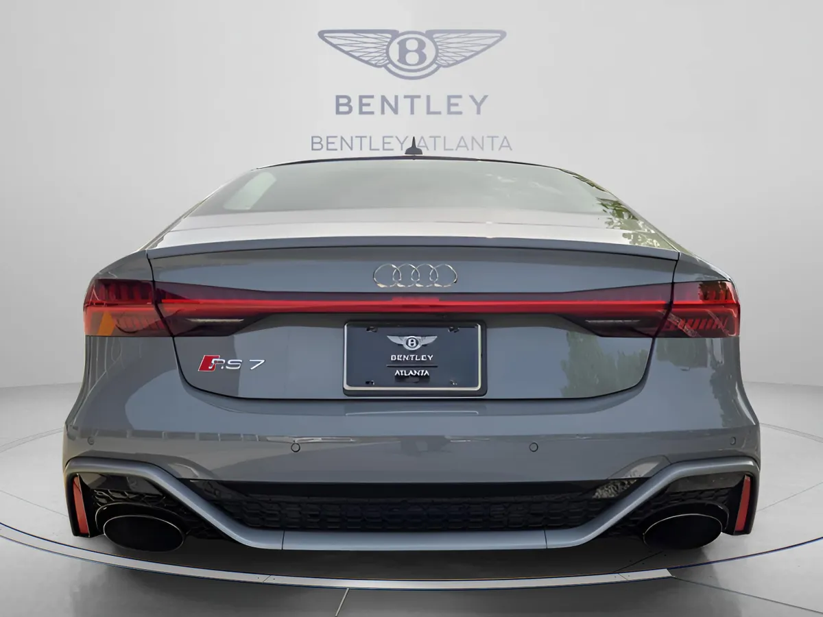 2026 Audi RS 7 4.0T performance thumbnail 9