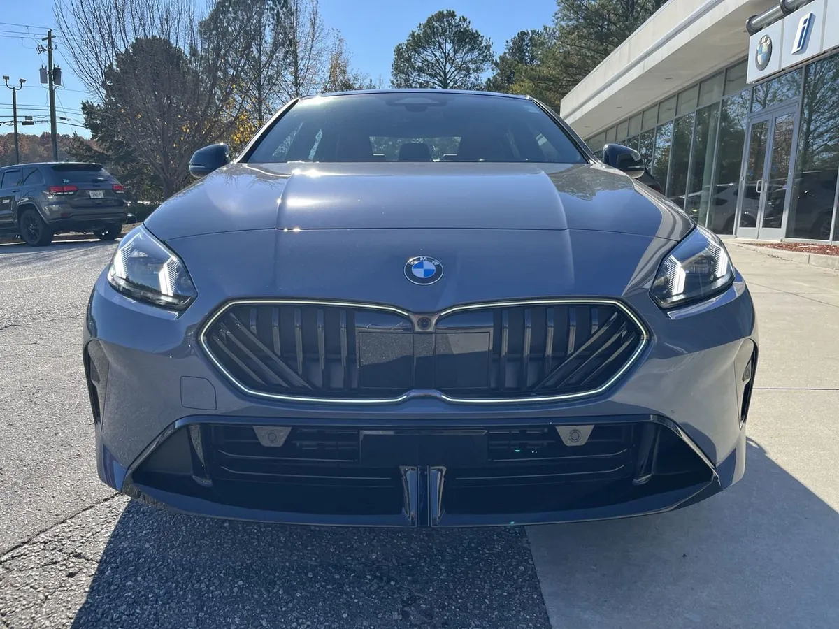 2026 BMW 228i 228 thumbnail 3