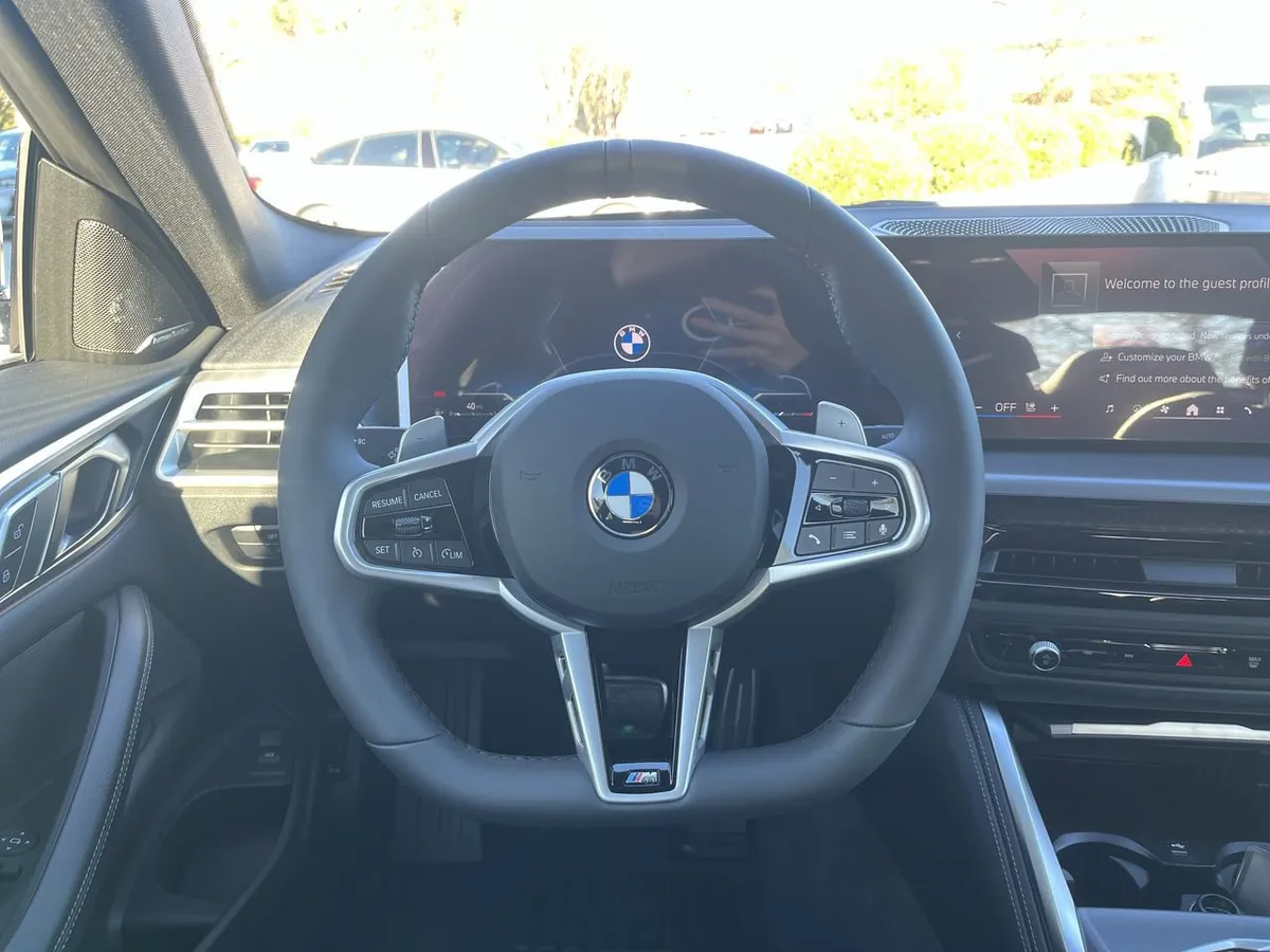 2026 BMW 430i thumbnail 18