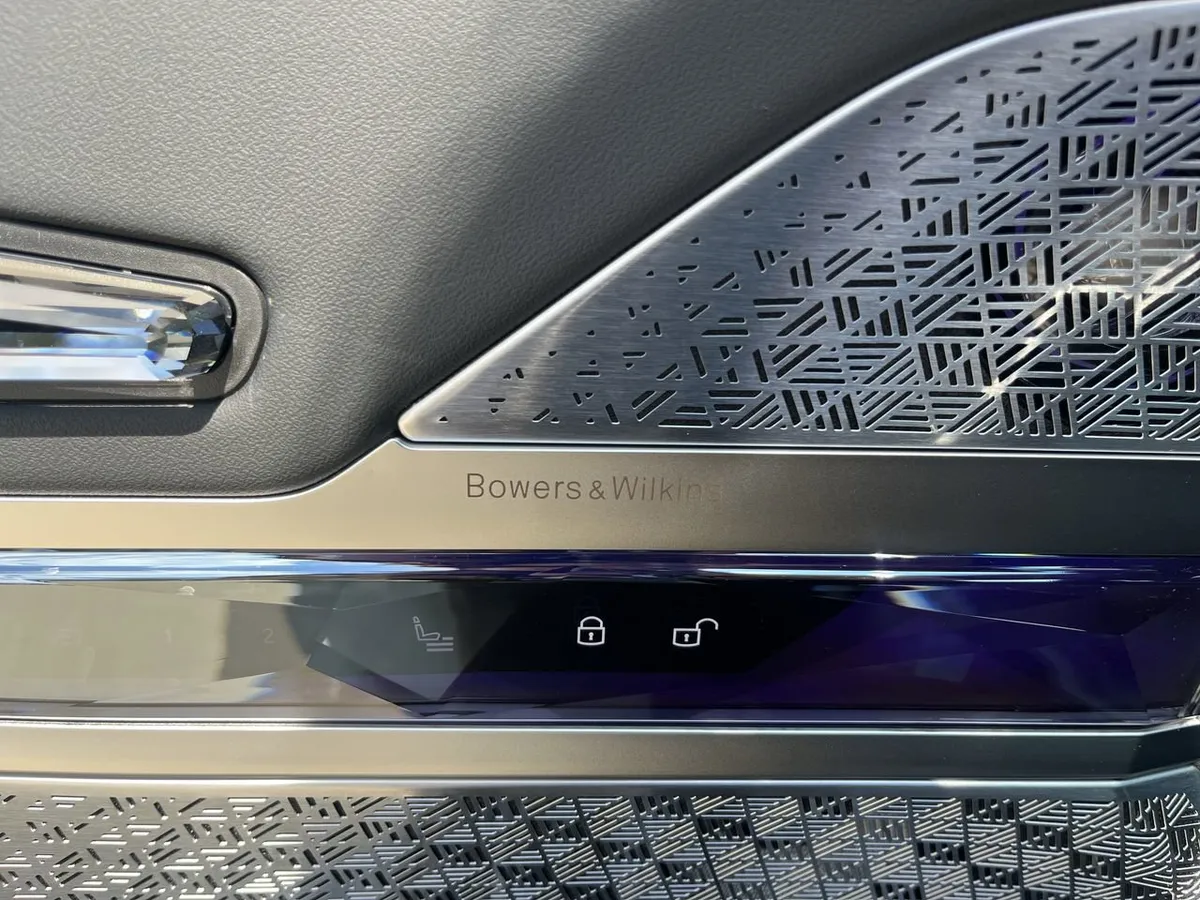 2026 BMW 760i xDrive thumbnail 17