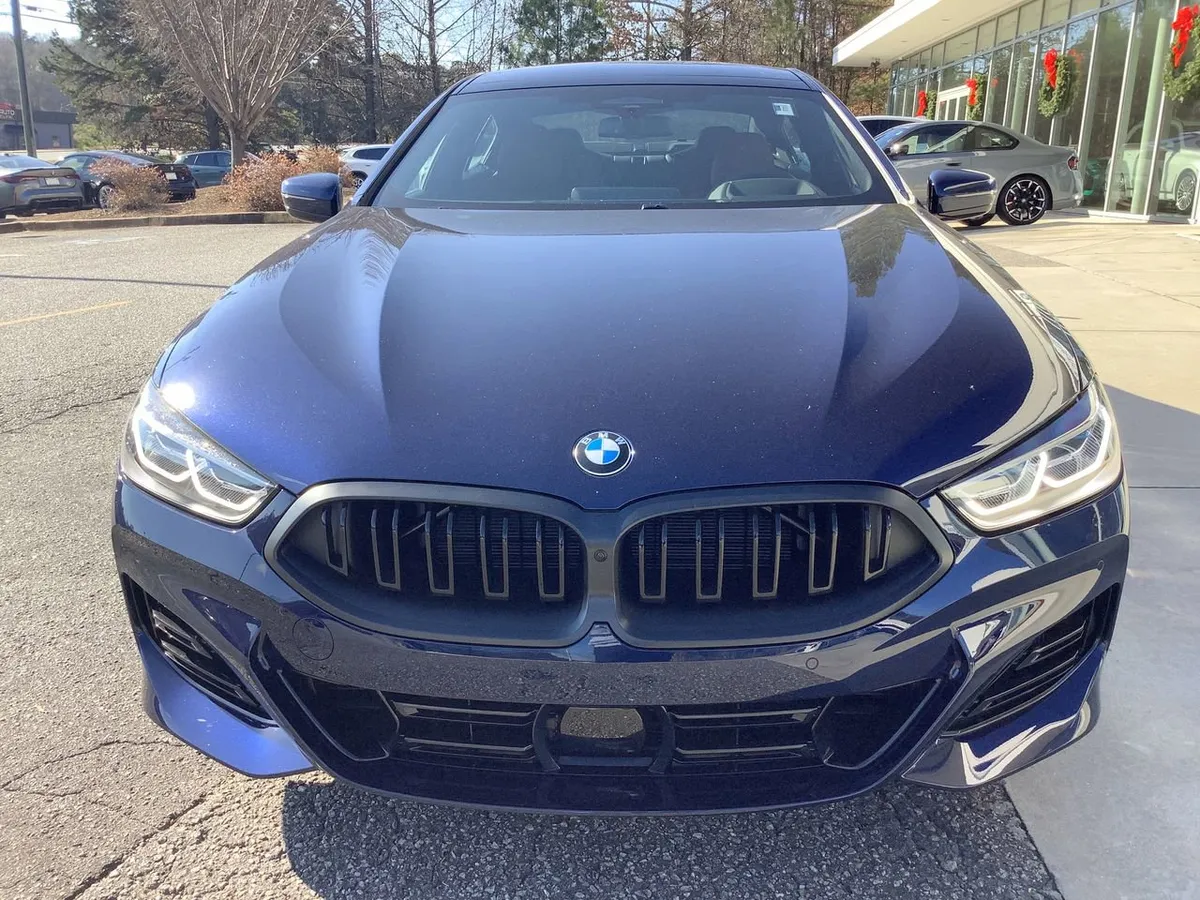 2026 BMW 840i xDrive thumbnail 10
