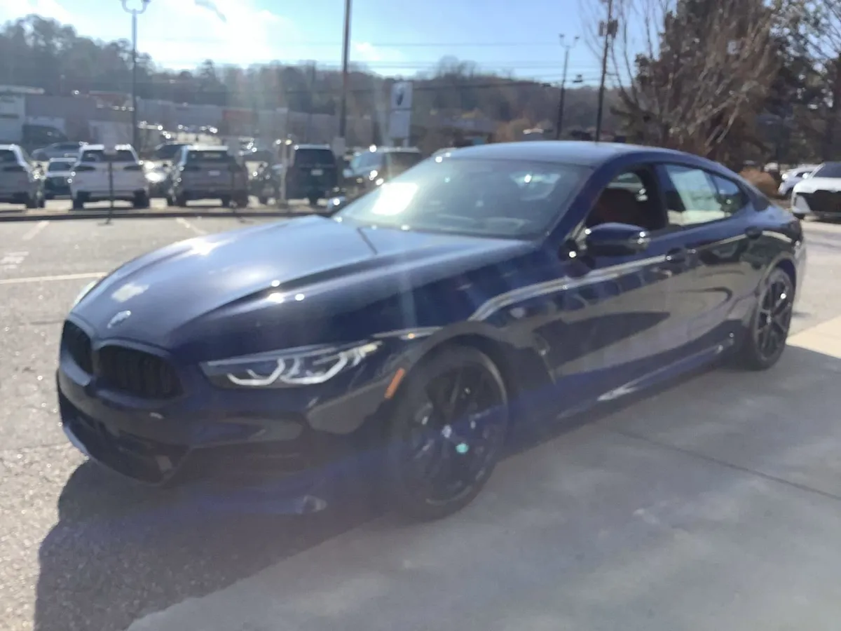 2026 BMW 840i xDrive thumbnail 4