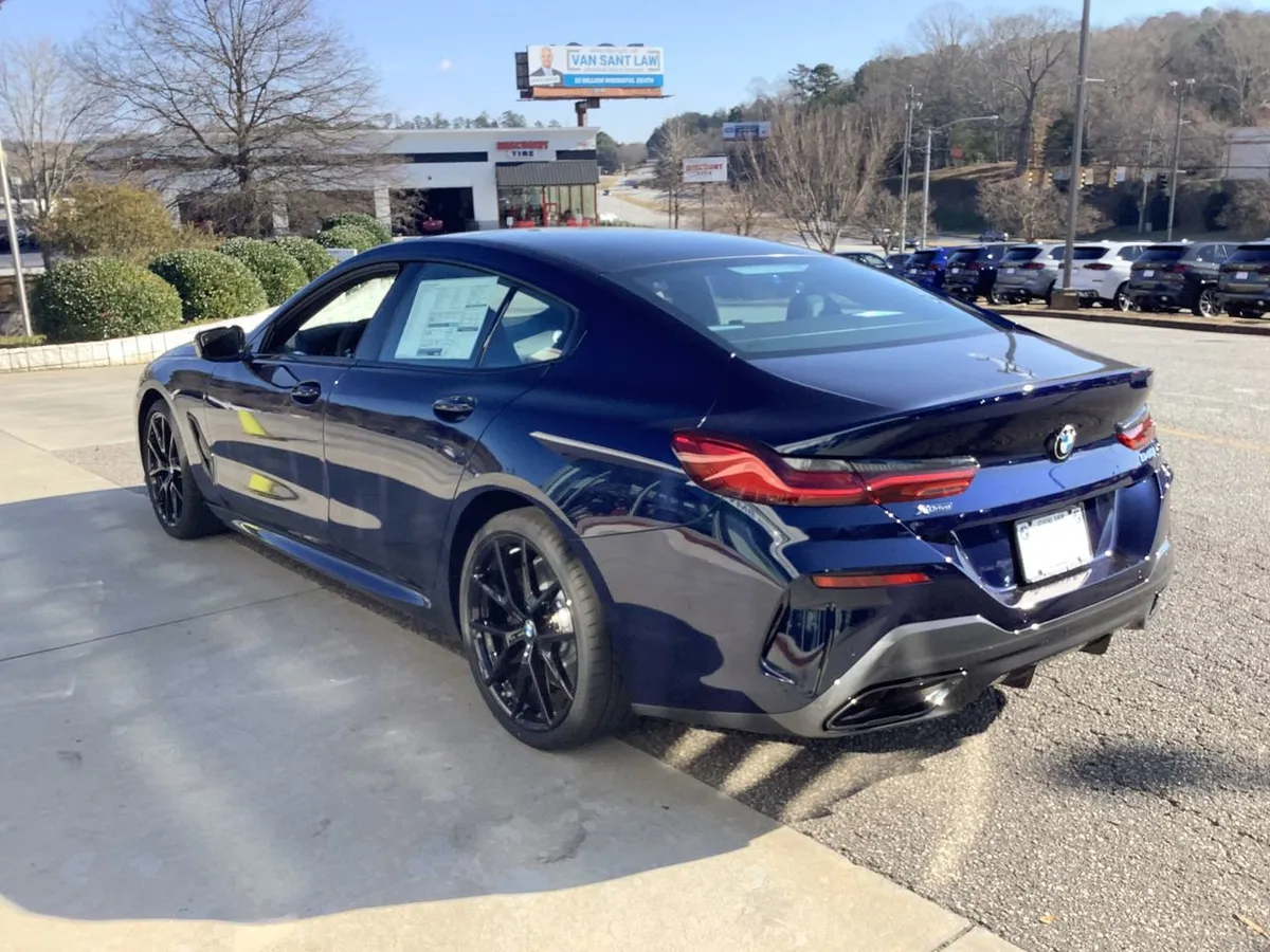 2026 BMW 840i xDrive thumbnail 6