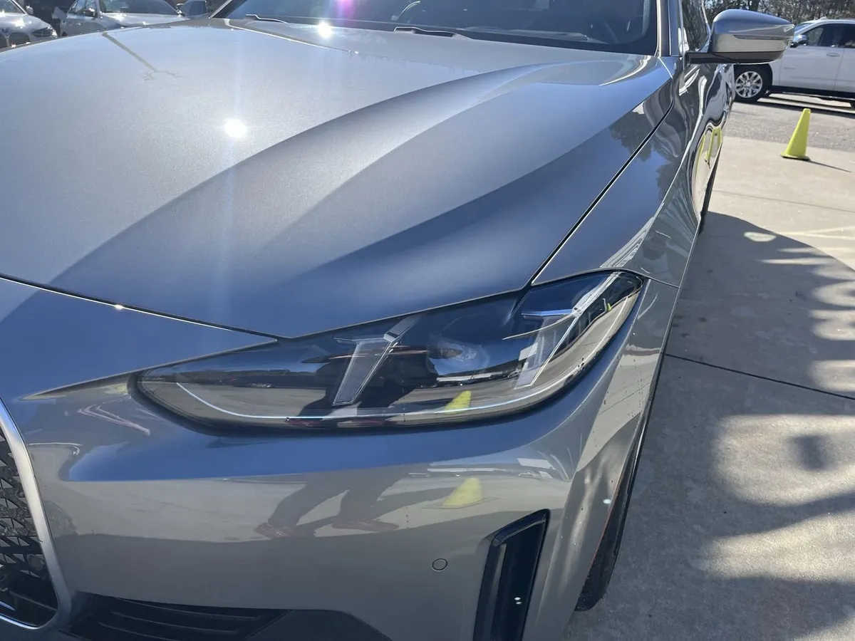2026 BMW i4 eDrive40 thumbnail 11