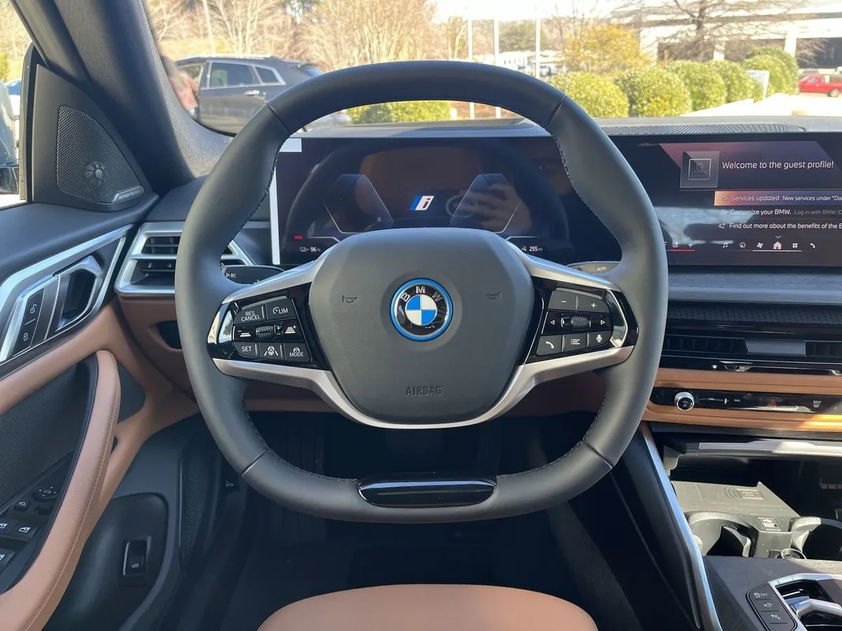 2026 BMW i4 eDrive40 thumbnail 19