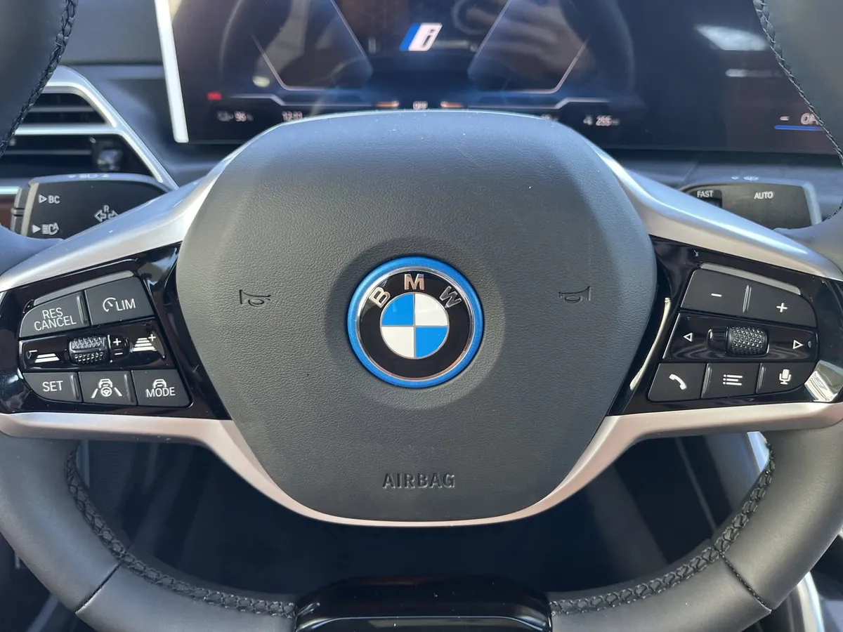 2026 BMW i4 eDrive40 thumbnail 20