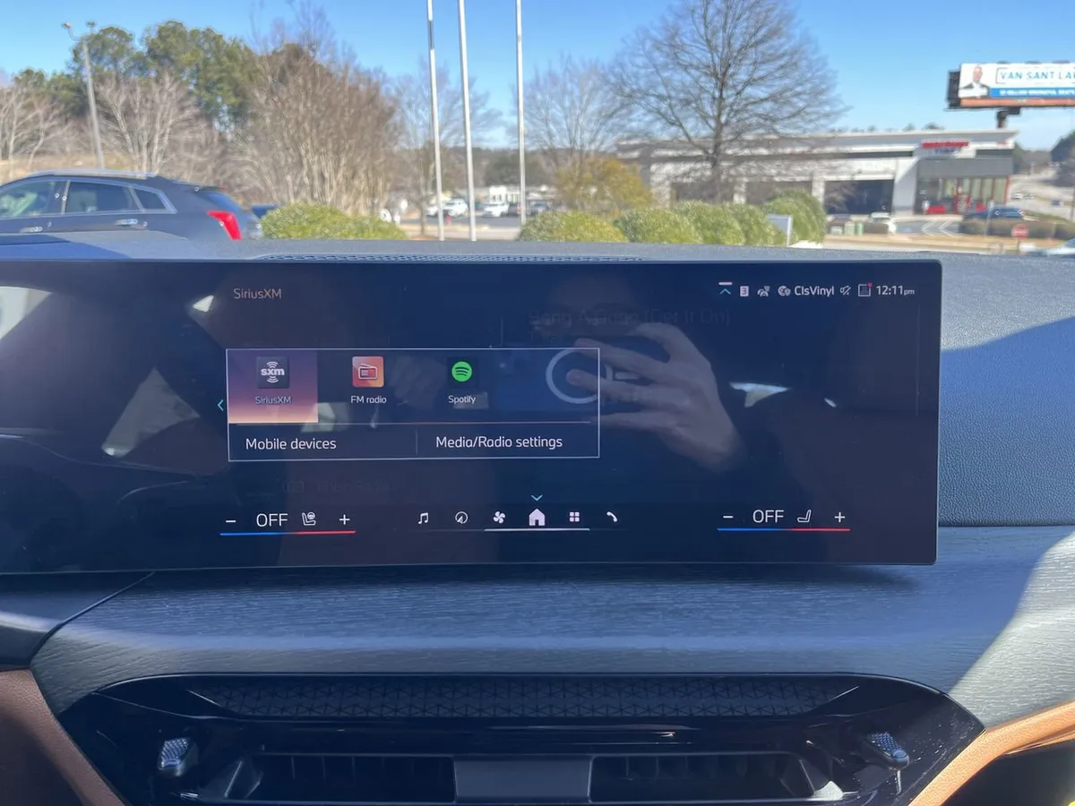 2026 BMW i4 eDrive40 thumbnail 22
