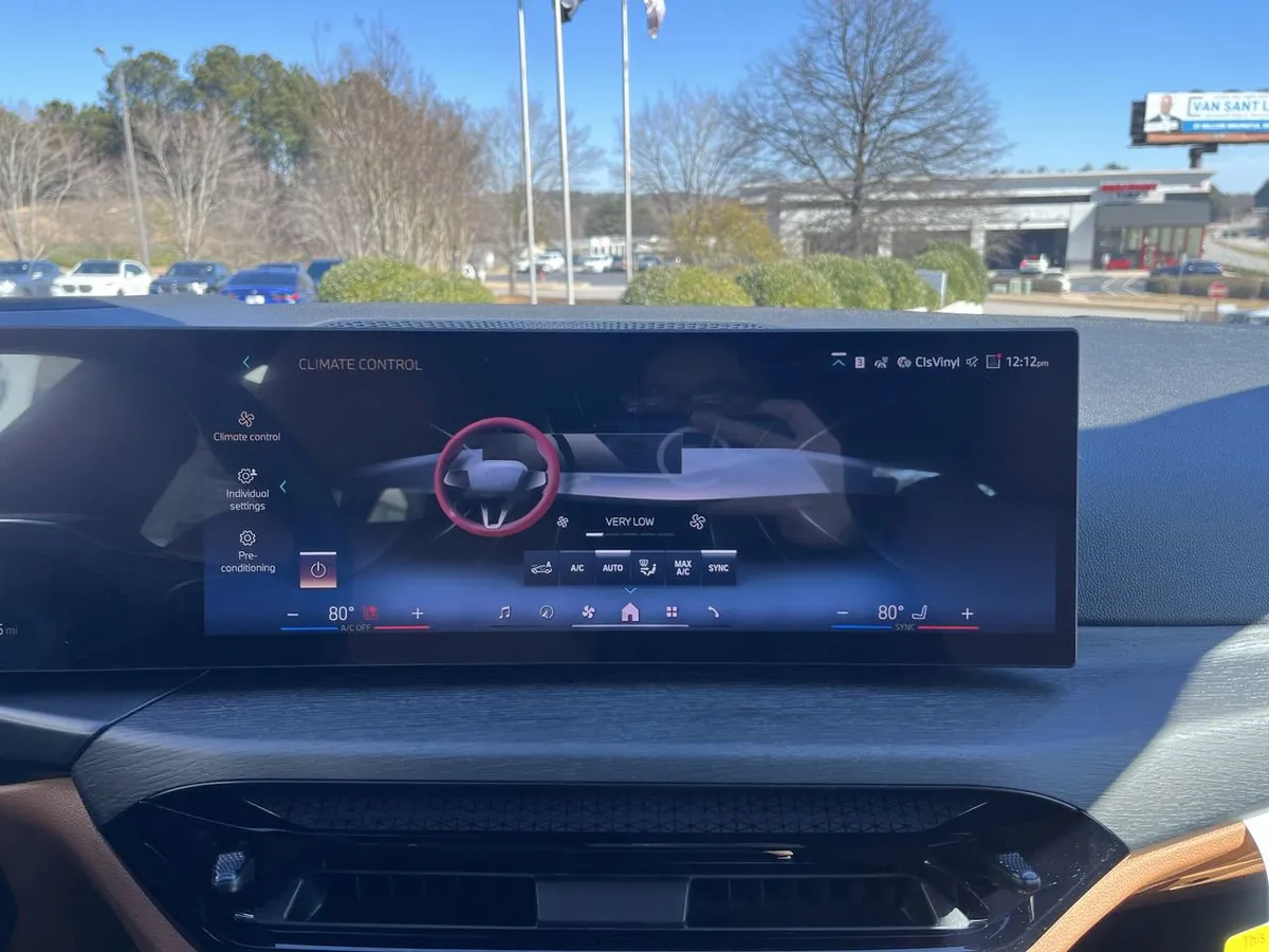 2026 BMW i4 eDrive40 thumbnail 25